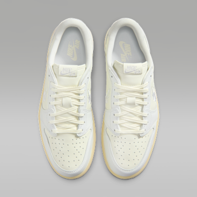 NIKE公式】エア ジョーダン 1 レトロ LOW OG メンズシューズ